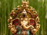 GANESHA CORONA