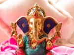 GANESHA OREJAS AZULES